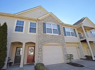 107 Tall Trees Dr, Amelia, OH 45102