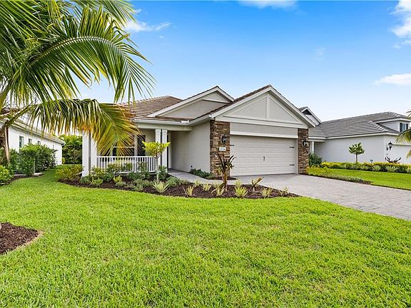 3rd image of 19799 Coconut Harbor Cir