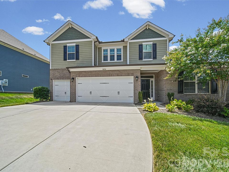 1st image of 10054 Carousel Corral Dr