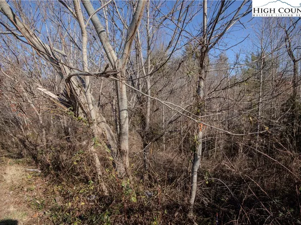 708 SE Chatsworth Street, Lenoir, NC 28645