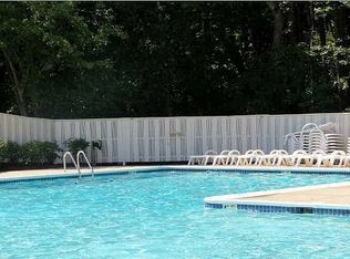 17 Chinkaberry Ct, Howell, NJ 07731