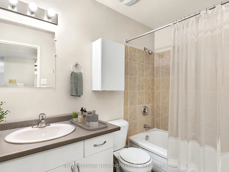 1584 Ernest Ave #107 — Photo 8