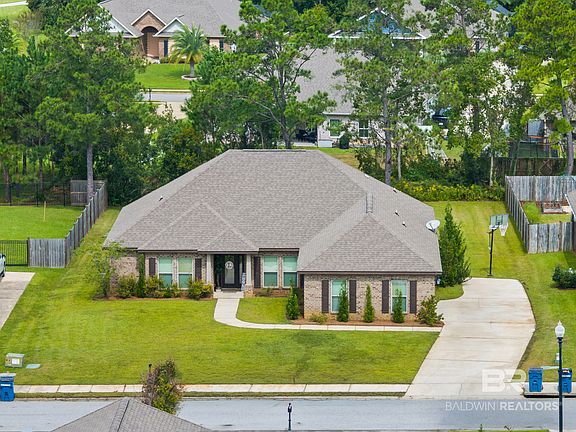 2nd image of 658 Gyaws Ave