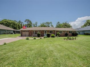 11418 Lake Eustis Dr, Leesburg, FL 34788