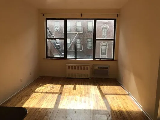 Rented by The Ave Agency, LLC | media 12