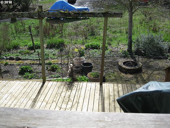 5th image of 5213 NE 41st Way
