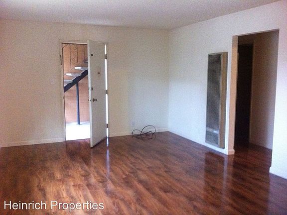 2nd image of 3811 H St APT 5