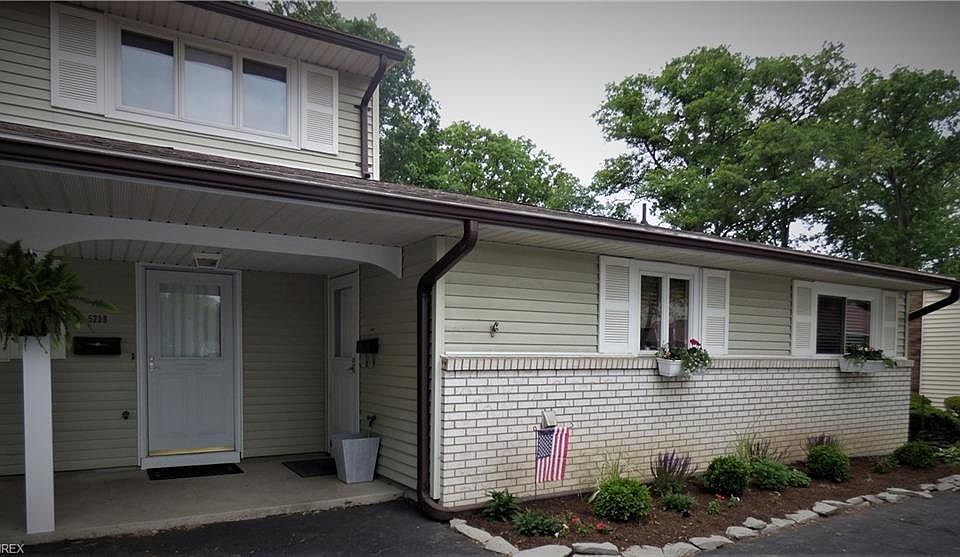 1st image of 523 Liberty Dr APT A