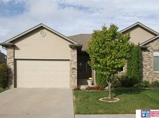 9009 S 28th St, Lincoln, NE 68516