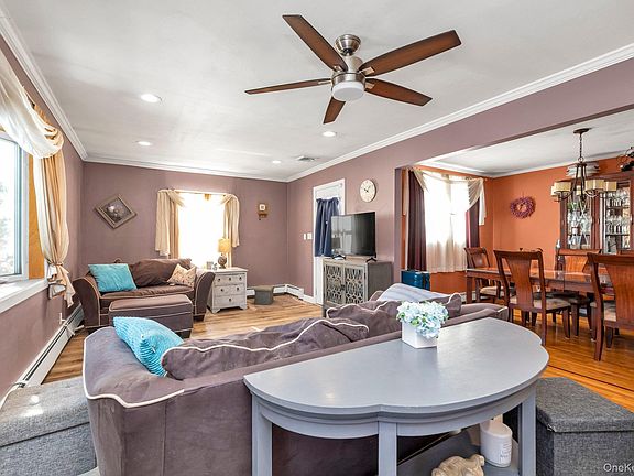 2nd image of 412 Wellington Road