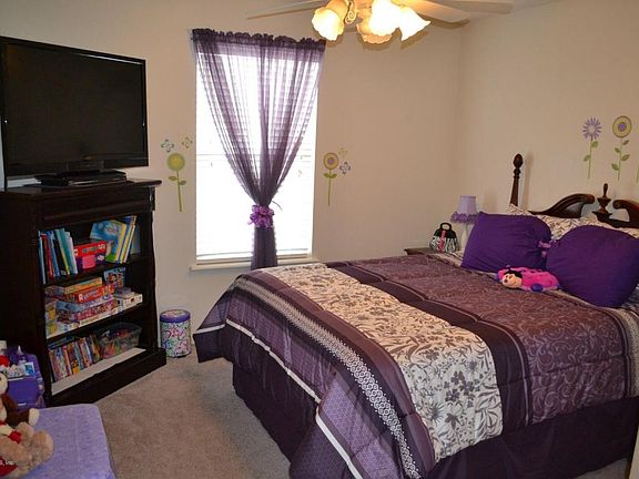 3rd image of 11499 Summer Bird Ct
