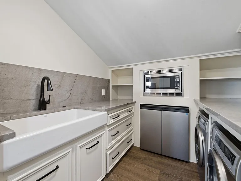11707 Edgewater Ct — Photo 28