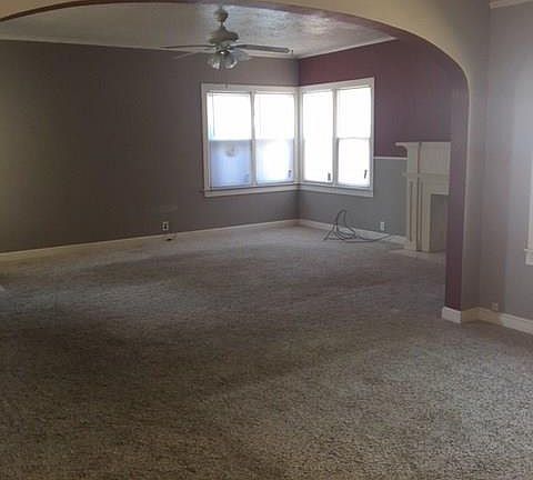 5th image of 417 S Avenue B