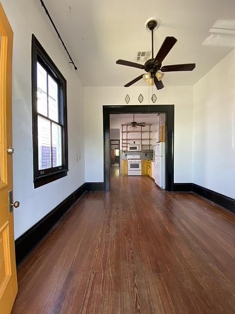 1st image of 914 N White St