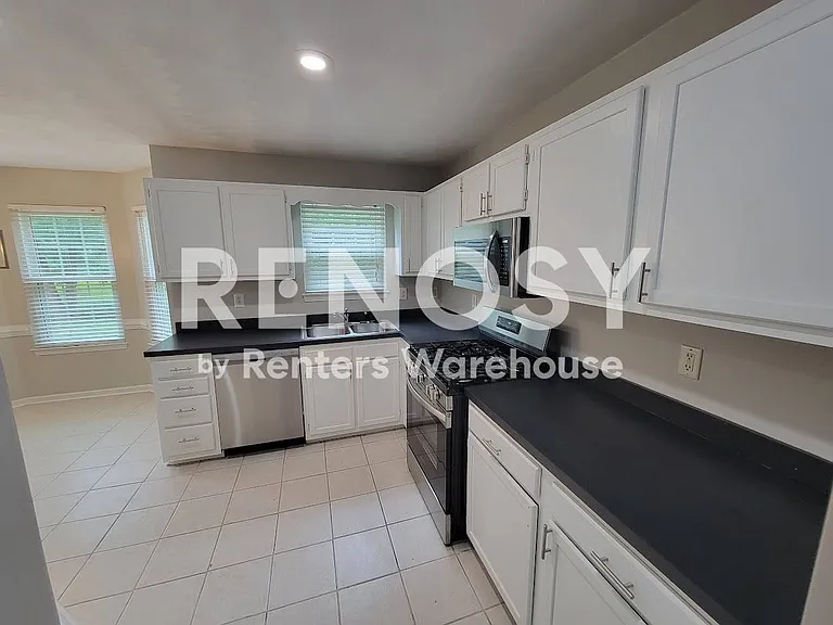 45 Creekside Dr #14 — Photo 9