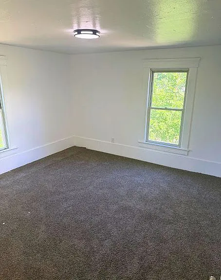 15007 Cardinal Ave — Photo 12