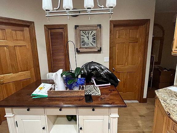 2nd image of 241 Lake St Floor 2