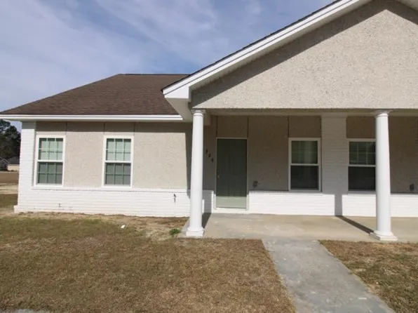 326 S 5th St #326, Jesup, GA 31545
