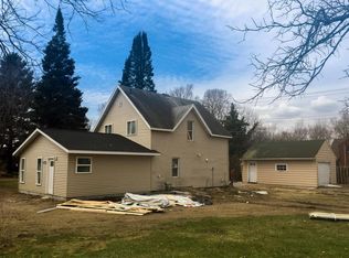 1609 9th St E #4, Menomonie, WI 54751