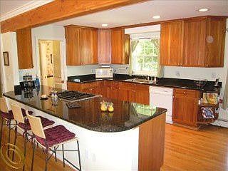 3rd image of 31280 Pickwick Ln