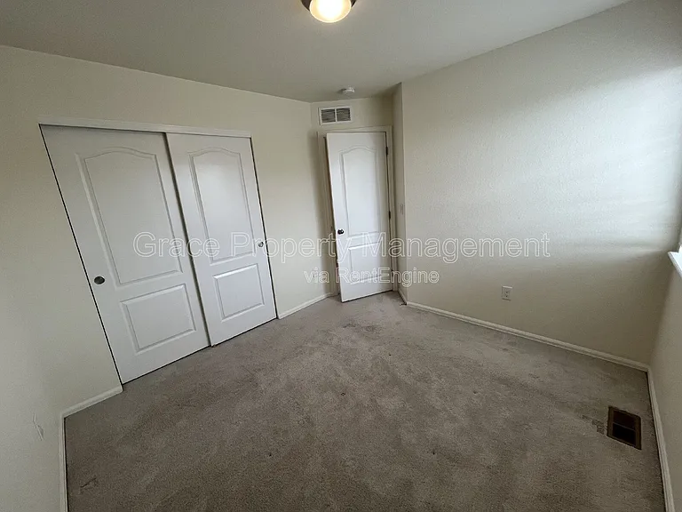 17626 Olive St — Photo 13