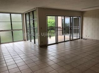 425 Haleloa Pl, Honolulu, HI 96821