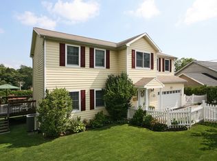 429 New Rochelle Rd, Bronxville, NY 10708