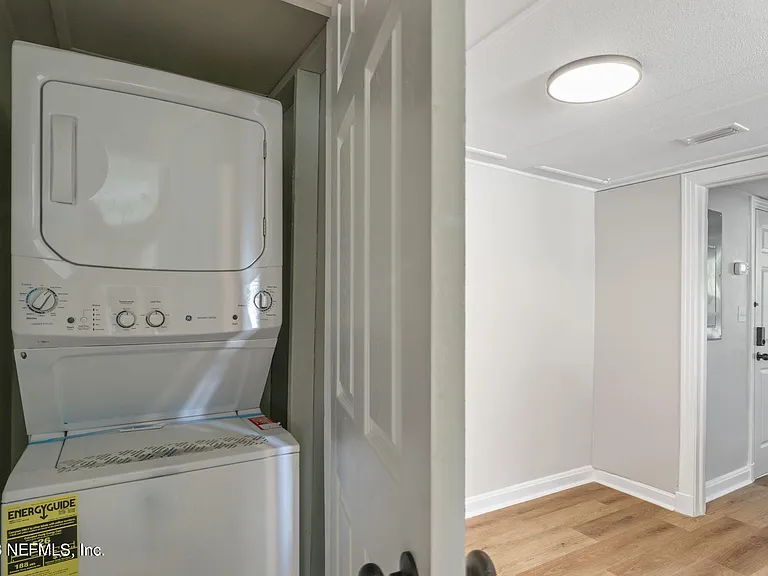 1821 San Marco Blvd #4 — Photo 8