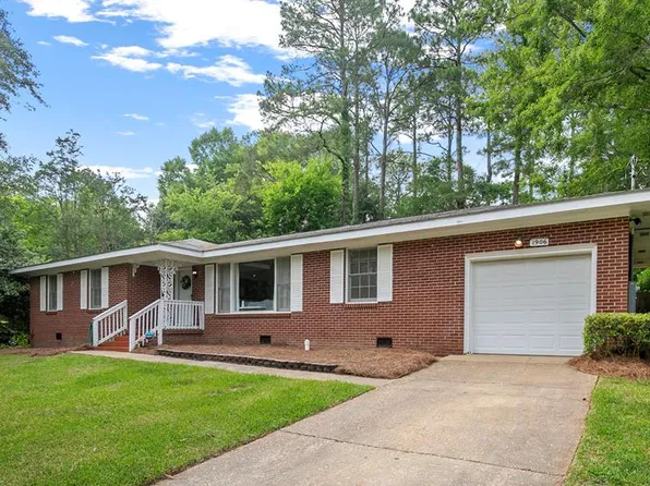 1906 Sullivan Dr, Dothan, AL 36303