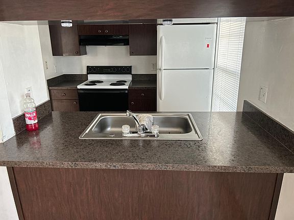 4th image of 8422 Camden St APT A