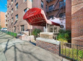 7211 110th St APT 1D, Flushing, NY 11375