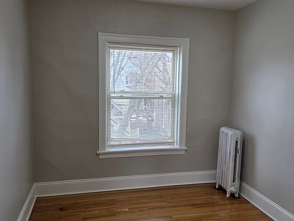 5th image of 811 Seward St APT 3N