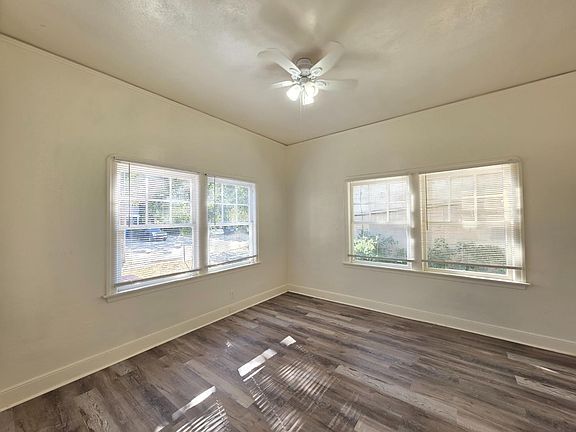 4th image of 537 Yolo St