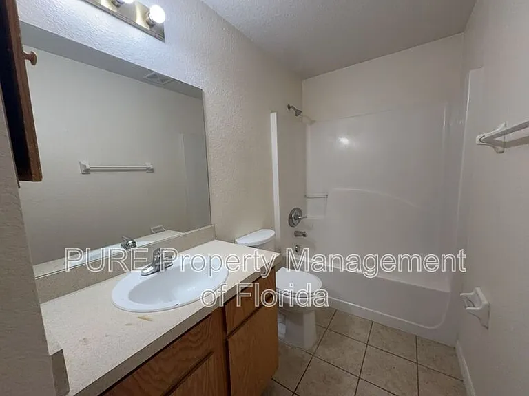 7455 Midway Ter #H — Photo 28