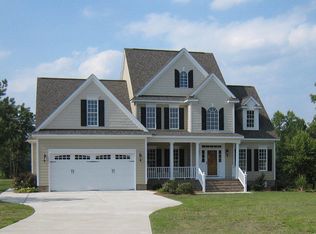 4238 River Lake Dr, Elm City, NC 27822