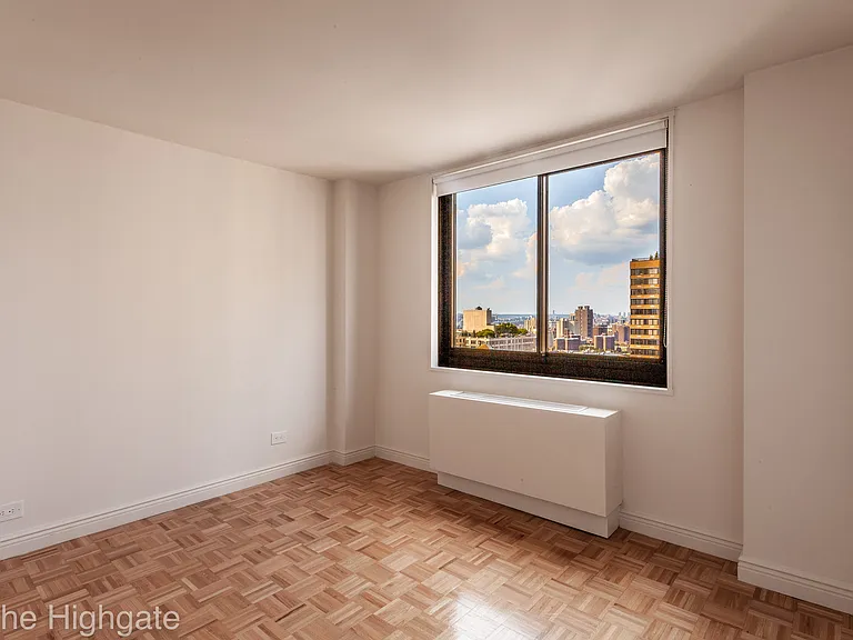 182 E 95th St #26H — Photo 6