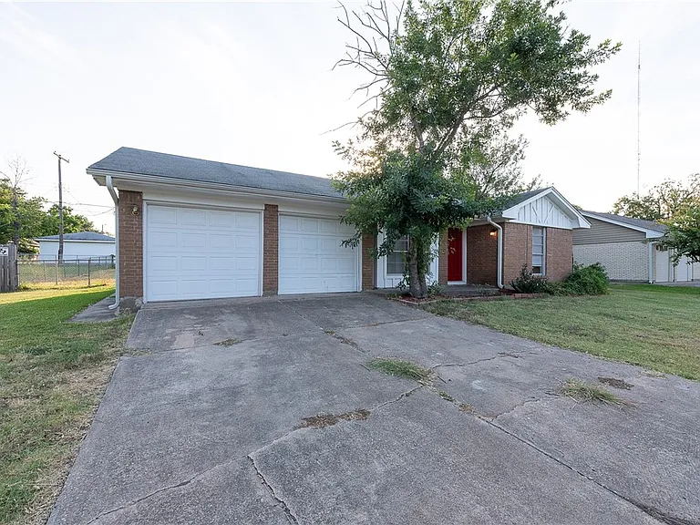 2317 Carter Creek Pkwy — Photo 23