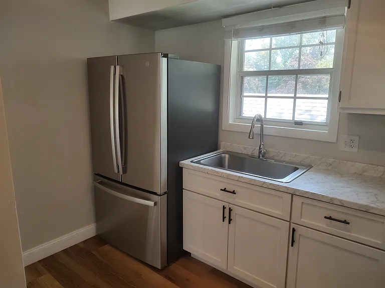 607 Spring Meadow Rd — Photo 9