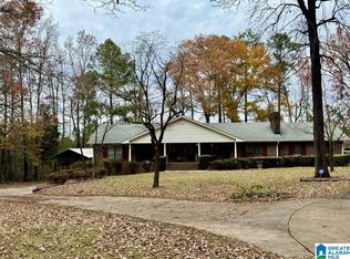 1201 Brentwood Rd, Bessemer, AL 35022