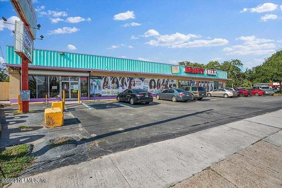 1st image of 5804 Beach Blvd