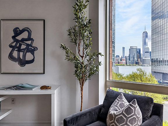 3rd image of 20 2nd St APT 711
