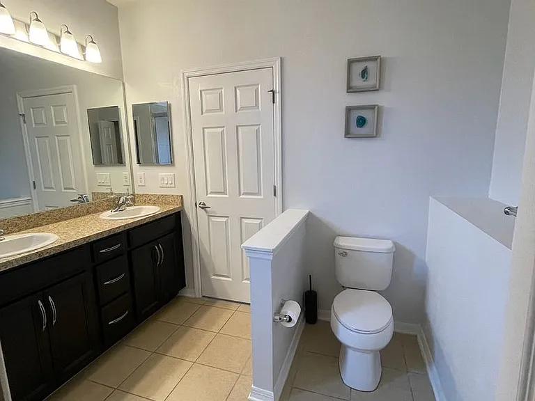 10732 Avery Park Dr — Photo 16