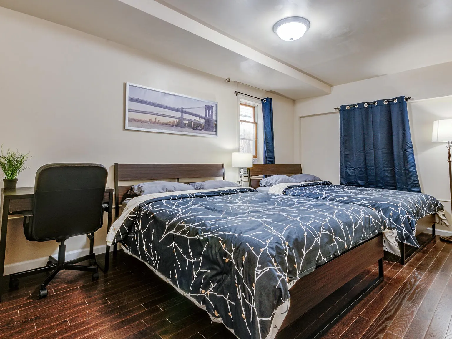 4 bed, 1000 sqft, $2,899 — Photo 3