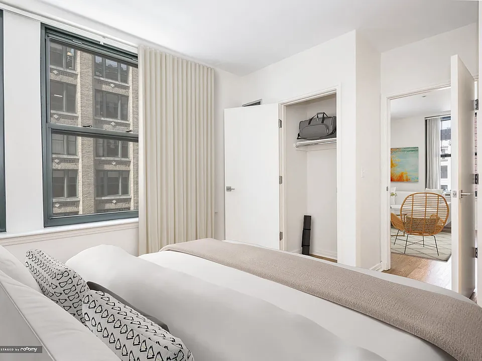 One India Street Apartments