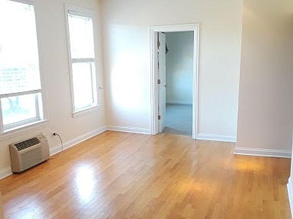 5th image of 709 W Armitage Ave #2E