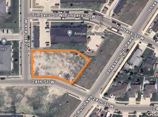 2206 24th St W, Williston, ND 58801