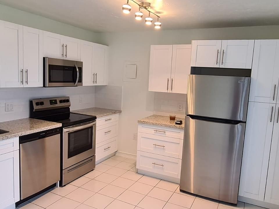 1st image of 9440 Fontainebleau Blvd APT 111