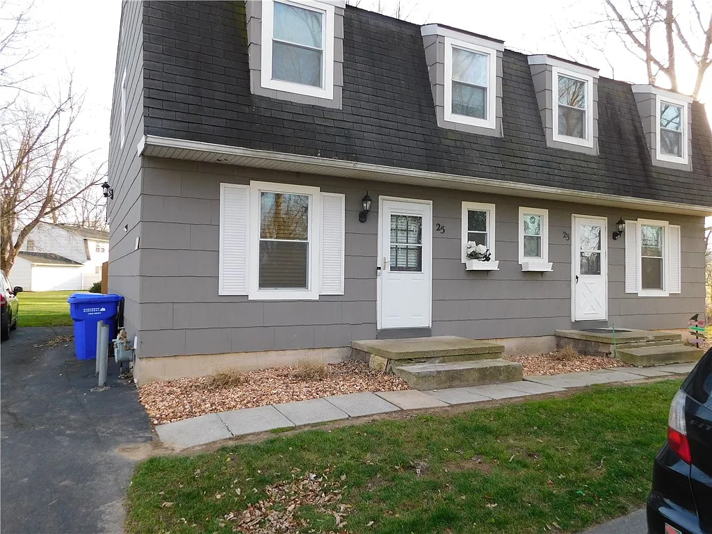 2 bed, 1.5 bath, 1280 sqft, $1,650 — Photo 1