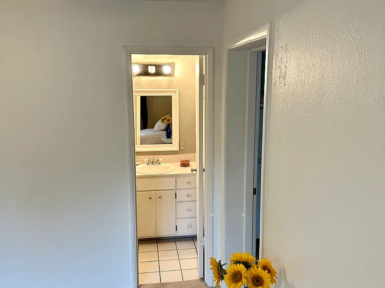 1720 N Navajo Dr — Photo 6