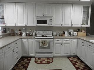 2nd image of 7000 Lakeshore Dr